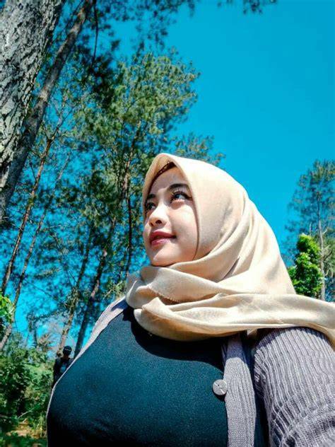 Twitter Ukhti Syahwat sustainable fashion & nastar tahan lama info bokep indoo — Lihat konten panas sekarang image 1