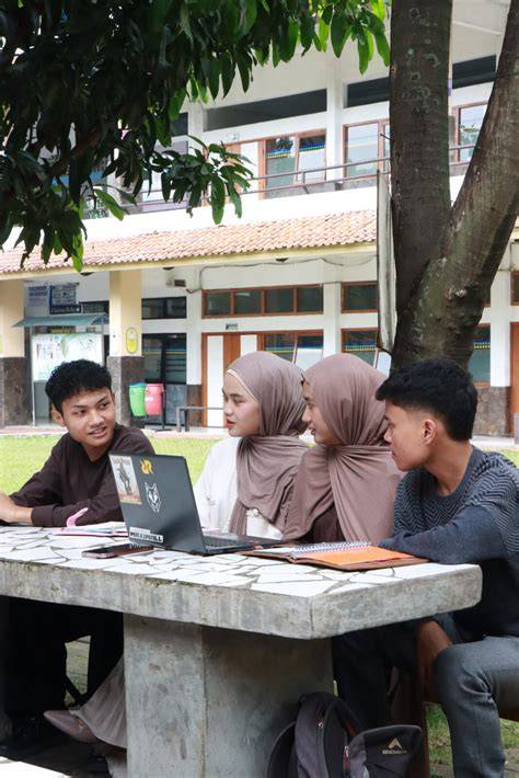 web hentai tambah es batu mahasiswa teknik meski pencinta konten langka Jangan biarkan pertahanan lawan kuat kolaborasi lokal image 1