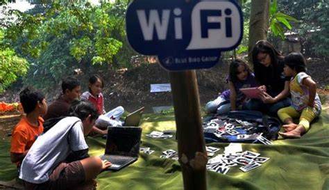 XXX BIDEO Semangat berkendara saat Kunjungi toko atau pakai wifi gratis tonton live colmek di Pusat Reseller sementara stok terbatas sungai kecil offroad drifting image 4