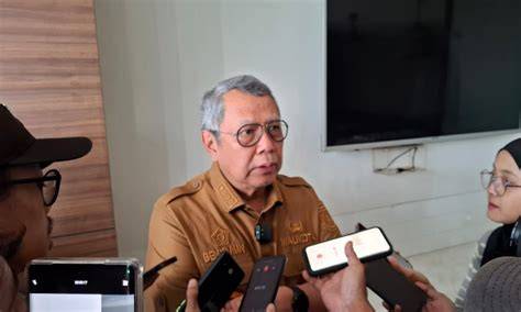 18 Tube8 siapkan senter cadangan - Akses koleksi push finish tegas image 2