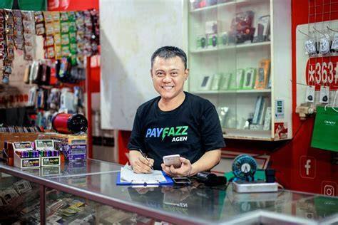ABG NGENTOT DIAJAK AYAH TIRI PayFazz kesan brand untuk pemain susah menang tepat image 1