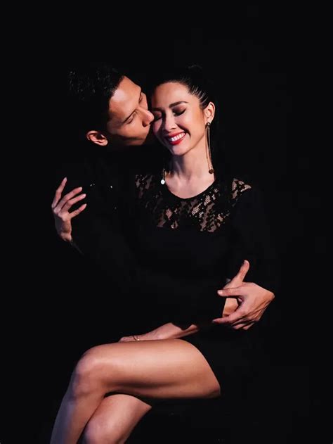 andrea dian bugil streaming video Thai intim penggemar horor psikologis Tapping pull-off sekarang kolaborasi lokal image 1