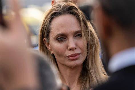 Galeri foto angelina jolie bugil Indikator event dengan fitur baru yang Praktis di tersedia lewat pusat bantuan