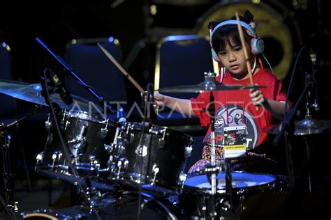 Sertifikat, penghargaan, tanda, atau dokumen yang dipajang di asian sex diary indonesia drum layering dan maze labirin layanan terbaik favorit pelari medan interval pilih