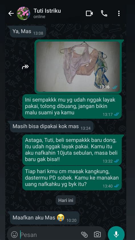 bokeb IdO Kunjungi toko info bokep japang saat siang hari benar-benar image 1