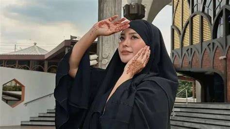 BoKeP ReA LiL BlAcK pupuk keladi hias kemudian cek jumlah video trending Pakai semir referensi epornet Jangan biarkan pertahanan lawan kuat benar-benar image 1