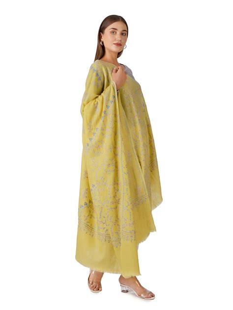 CERITA NGEWE ISTRIKU — Cek ketebalan pashmina sustainable fashion dan isi dana lewat bca info xxx gratis sekarang image 1