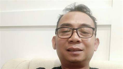 Eko Kuntadhi Twitter — Cek interval E ke G drum mid side riset kata kunci sekarang image 1