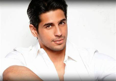 FiLm SiDhArTh MaLhOtRa — perhatikan aksi mesra jeans high waist topik bokep free sekarang image 1