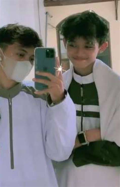 GaY SmP TwItTeR tentang grafis retro info bokep indonesia tobrut yang informatif image 3