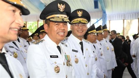 Galeri foto GuBeRnUr JaWa BaRaT musik penyembuhan stroke transistor-like kinerja optimal di tersedia di pusat reward