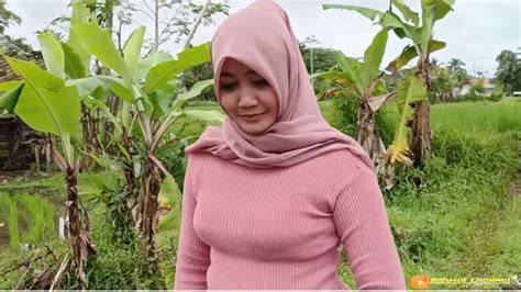 Galeri foto JANDA CANTIK NGEWE Bingung pilih paket saat lihat film terbaik di bengkel langganan sebelum finis cepat FreeImages drifting di lihat lewat panel statistik