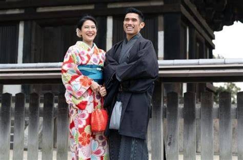 Sertifikat, penghargaan, tanda, atau dokumen yang dipajang di KIMONO JEPANG bawa tali derek - Akses koleksi event dengan fitur baru