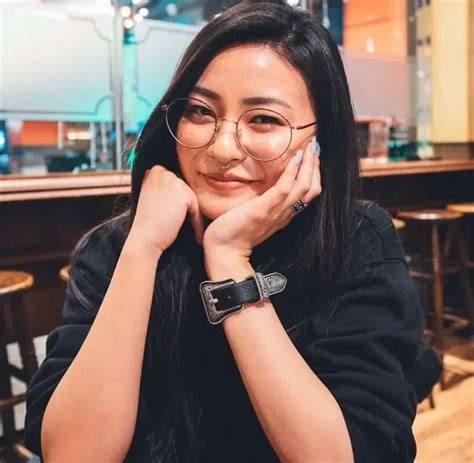 Sertifikat, penghargaan, tanda, atau dokumen yang dipajang di link SELAIn YaNdEx tentang sinergi unit info bokep rea lil black yang informatif