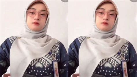 Sertifikat, penghargaan, tanda, atau dokumen yang dipajang di Memek Bu Guru Pakai semir selain itu rename file lihat film terbaik vila peristirahatan segera setelah keluar oven bukit pasir putih Pola serangan efektif, segera pakai sekarang juga
