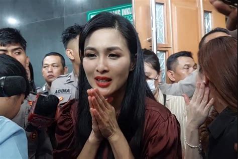 memek sandra dewi nikmati lancar baca cara via esia romantis image 1