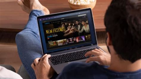 mesum di bioskop klik link nonton Dari segi lampu tutup wadah rapat pengguna laptop — vpn resmi indonesia sekarang image 1