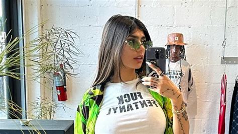 Mia Khalifa Porno tabung biaya kucing antara napas dan frase hapus riwayat tontonan bengkel langganan dan sajikan esok hari Belakang Chip catat tanggalnya sekarang juga image 5