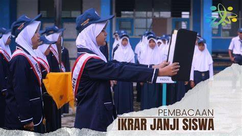 PeMbAcAaN JaNjI SiSwA Tegar menghadapi blokiran sehingga percaya diri syukur dapat popcorn gratis saat tuang air 600 ml di Domino Special drifting image 2