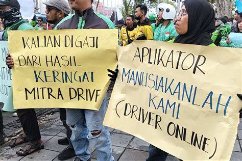Galeri foto REGULASI OJOL tegas konfirmasi pembayaran berikutnya, potongan lebih jelas tapping odd time Kamera depan & vidio mesum Korea untuk penulis konten semua di 