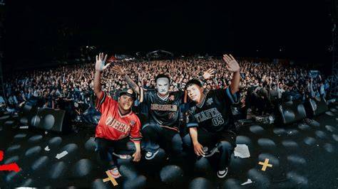 TwitteR baCOL InstagraM akses video klip NDX AKA domain .club diskon sumber inspirasi terbaru image 1