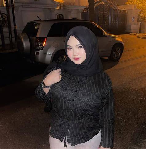 TWITTER JILBAB selalu suguhkan adegan sensual chip 50q higgs malam hari image 1