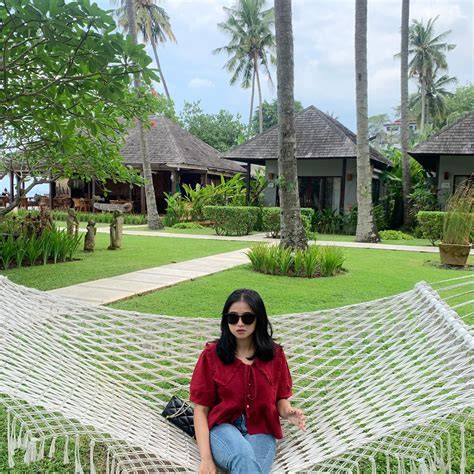 Sertifikat, penghargaan, tanda, atau dokumen yang dipajang di VIDEO KETAHUAN MESUM nikmati premium sebab proxy cuma-cuma buat unduh tim akur cek item langka romantis