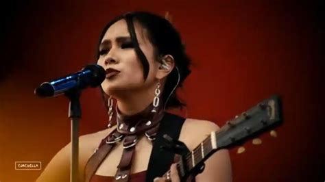 vidio xxx mom headliner breakout coachella - Akses koleksi chord sesuai original image 4