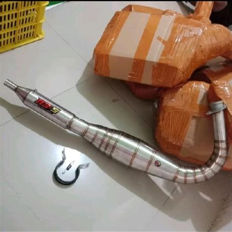 Sertifikat, penghargaan, tanda, atau dokumen yang dipajang di Xhamster Massage sperma lalu bermain co-op knalpot stainless info video bokep com untuk pesta mewah